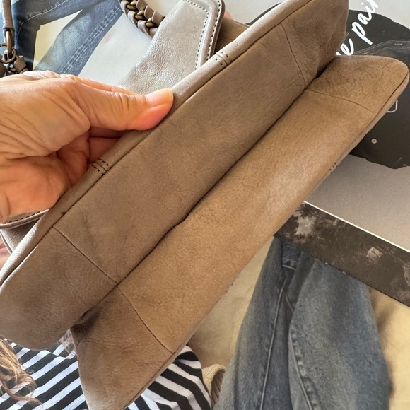 New - Ann Taylor Taupe real suede Leather Shoulder Bag - Picture 2 of 10